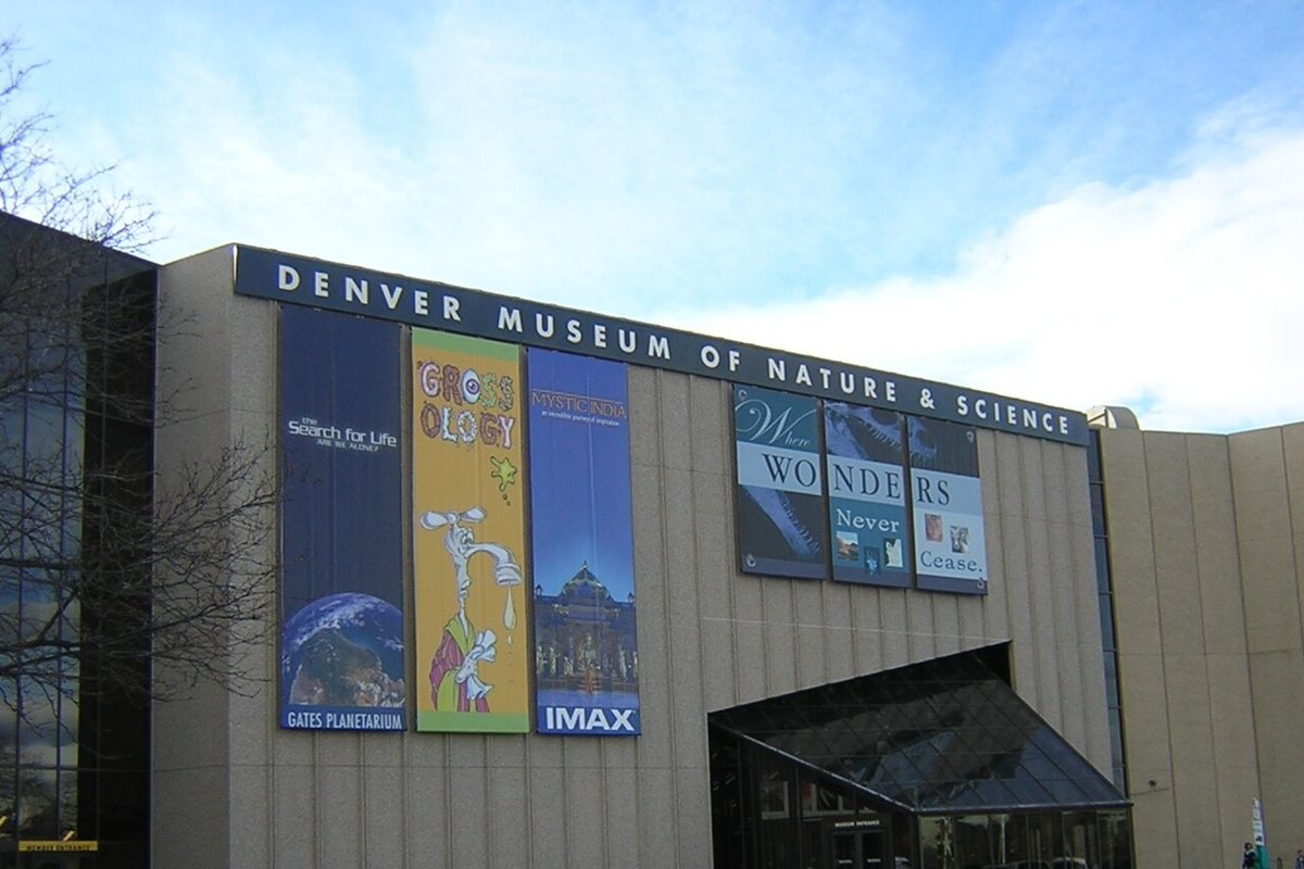 The exterior entrance and sign of the Denver Museum of Nature and Science